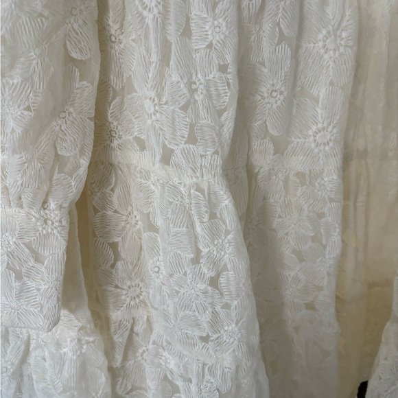 En Saison Floral Lace Dress - Picture 6 of 7